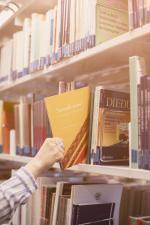 Giehta váldá girjji girjehildus